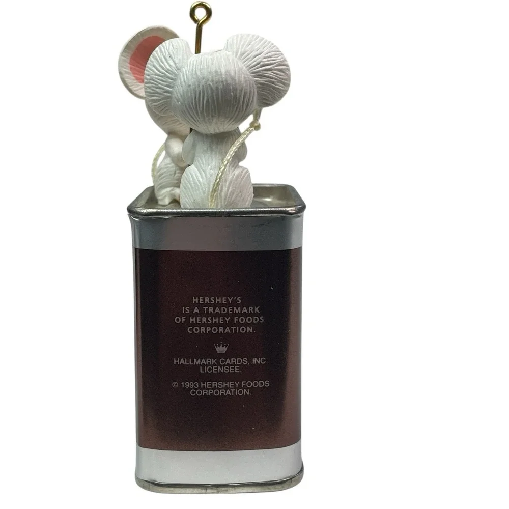 Hallmark Keepsake Ornament 1993 Warm & Special Friends Hershey's‎ Cocoa Mice Tin